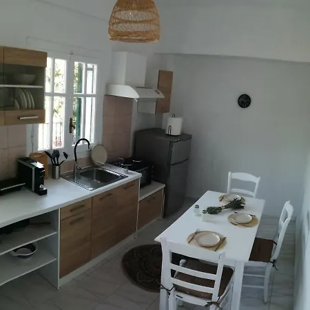 Apartman Pericles Dasziá